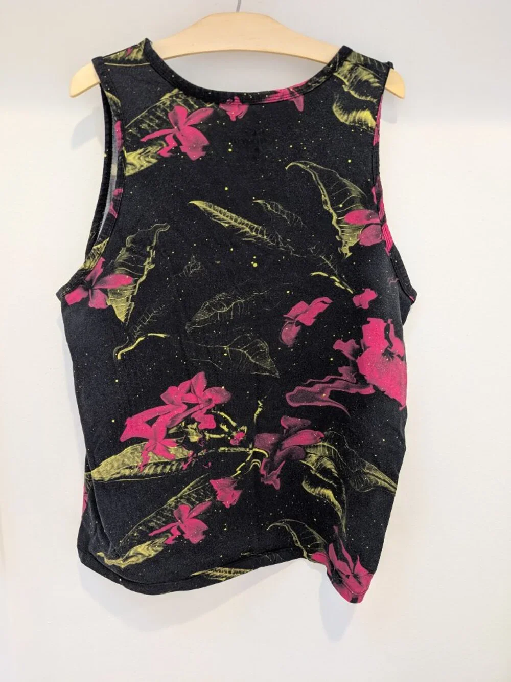Women's Floral Nike Tank Top - Size XL